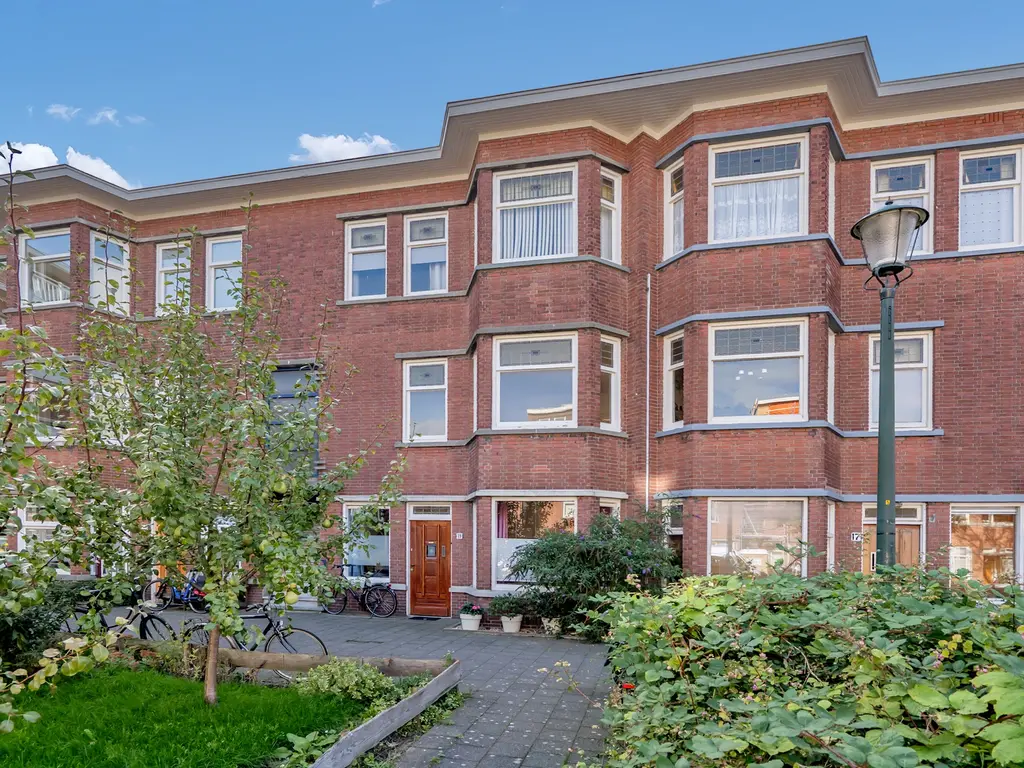 Perenstraat 21, 'S-GRAVENHAGE
