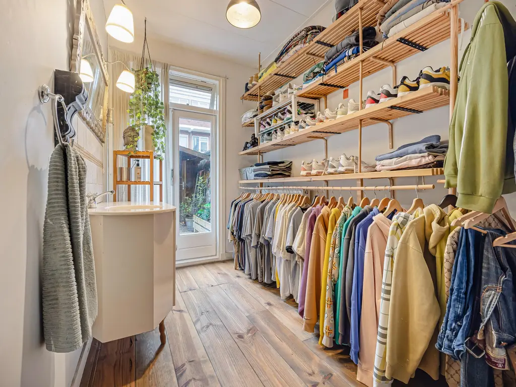 Damasstraat 28, 'S-GRAVENHAGE