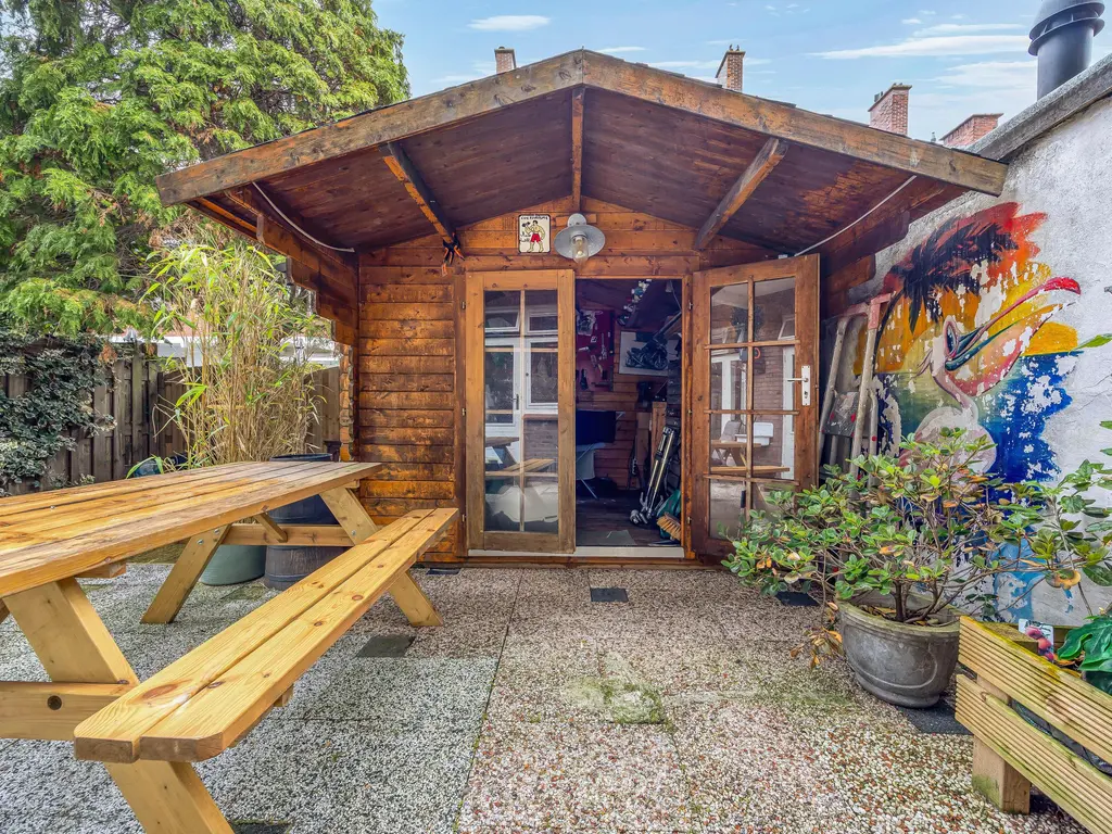 Damasstraat 28, 'S-GRAVENHAGE