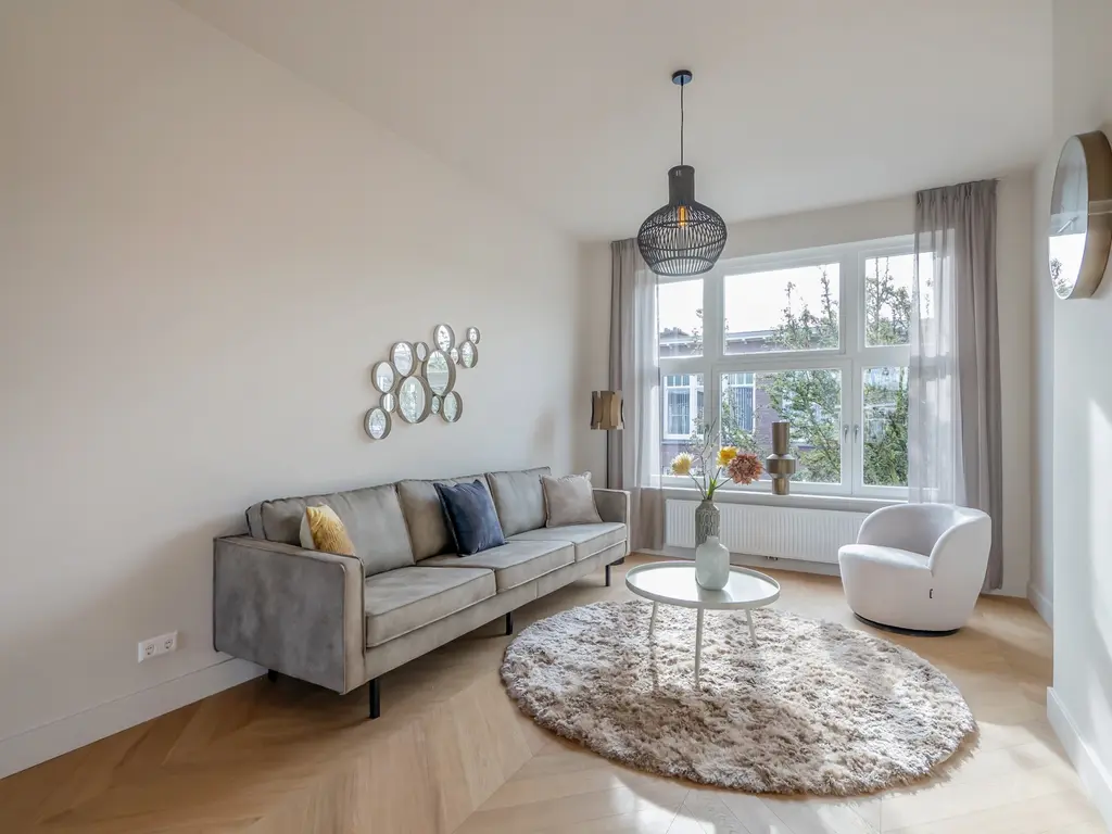 Esdoornstraat 77, 'S-GRAVENHAGE