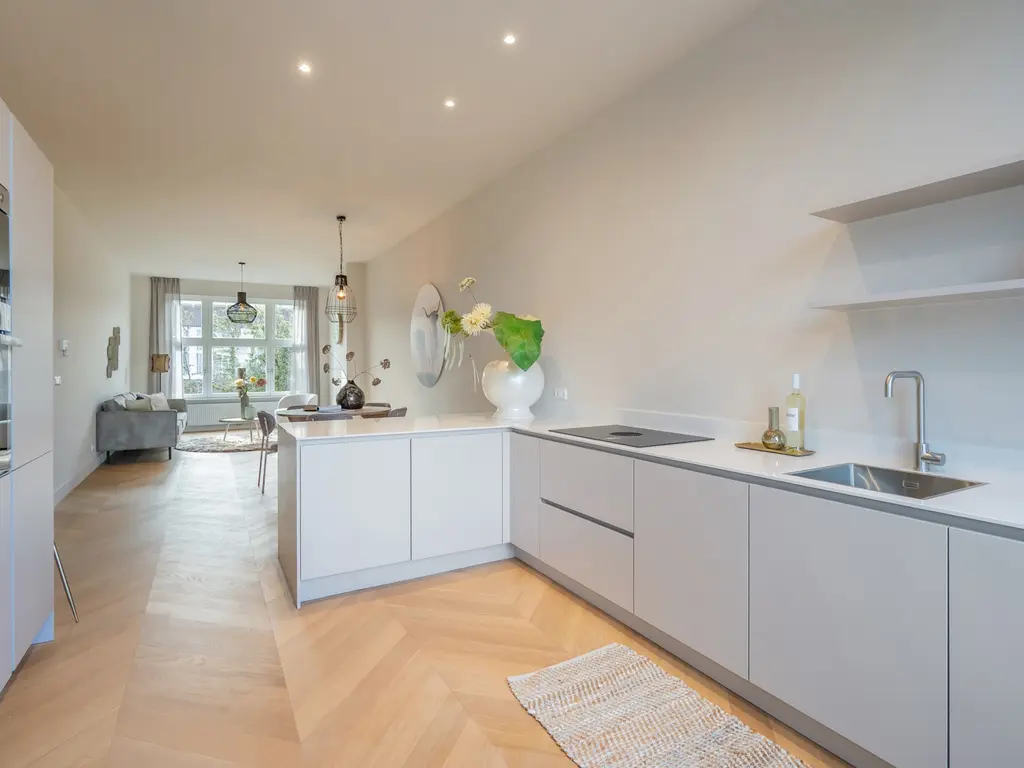 Esdoornstraat 77, 'S-GRAVENHAGE