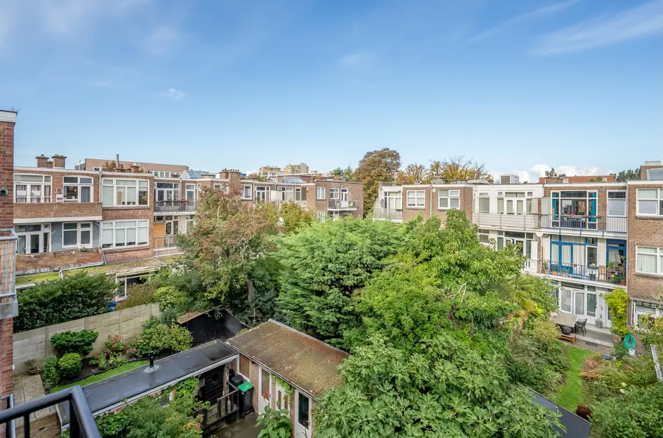 Esdoornstraat 77