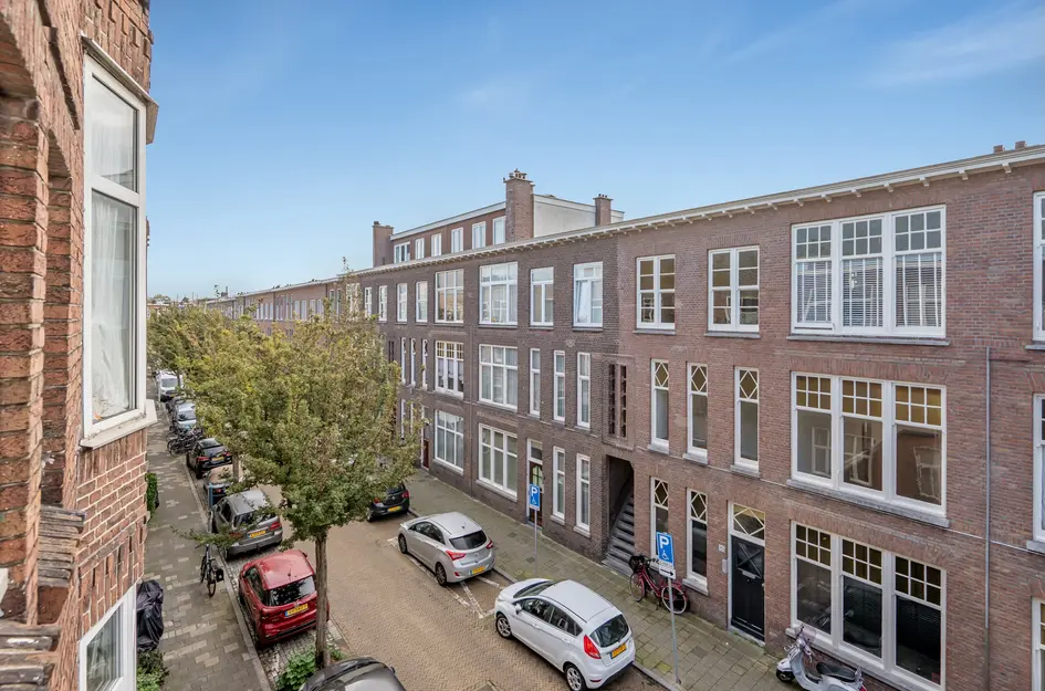 Esdoornstraat 77