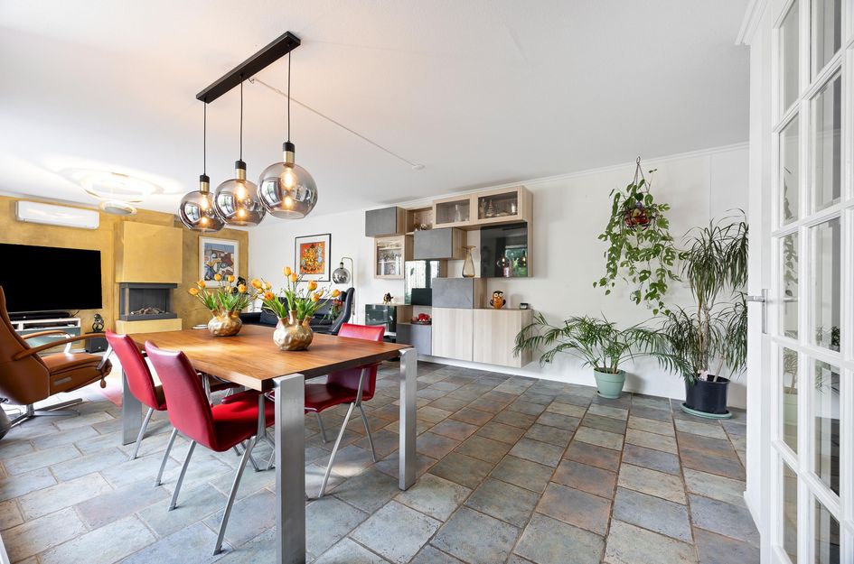 Tussenwoning te koop: De Rijkstraat 6, 'S-Gravenhage