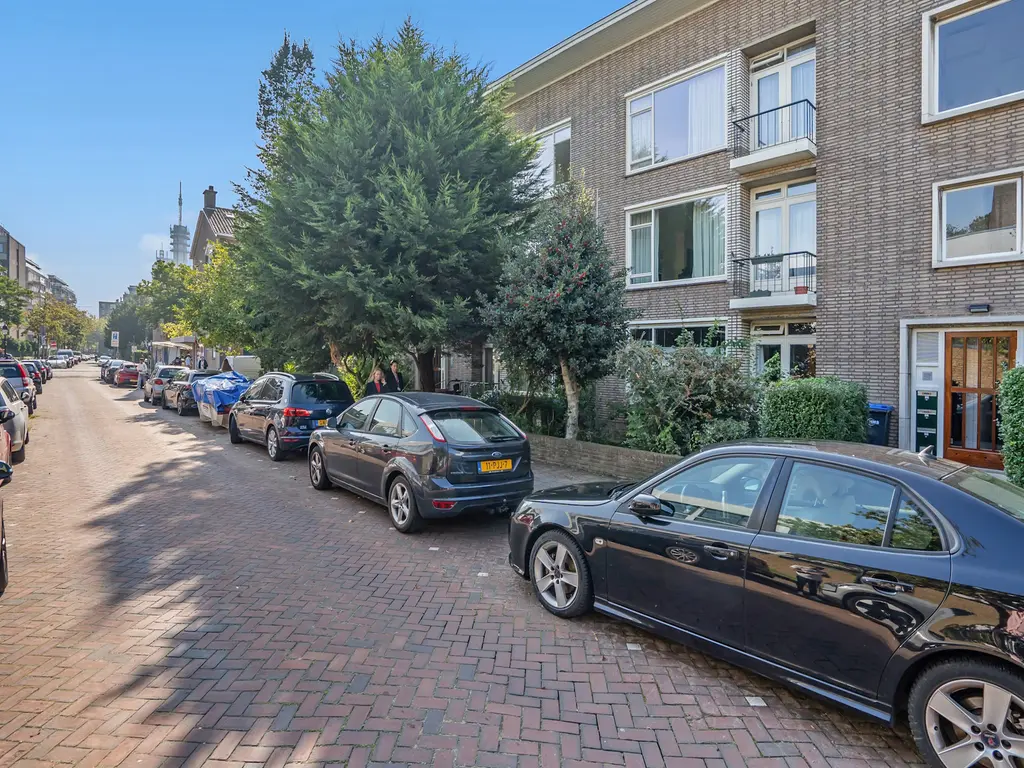 Wilhelminastraat 37, 'S-GRAVENHAGE