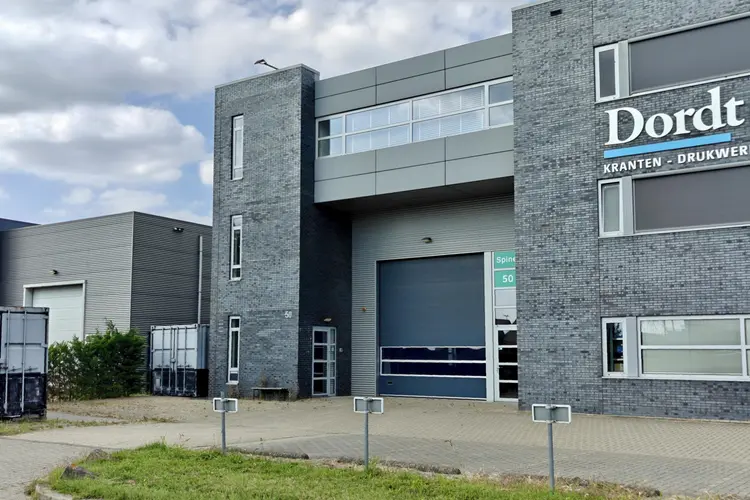 Spinel 50, Dordrecht