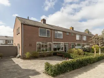 Vijverlaan 157, DORDRECHT (foto 1)