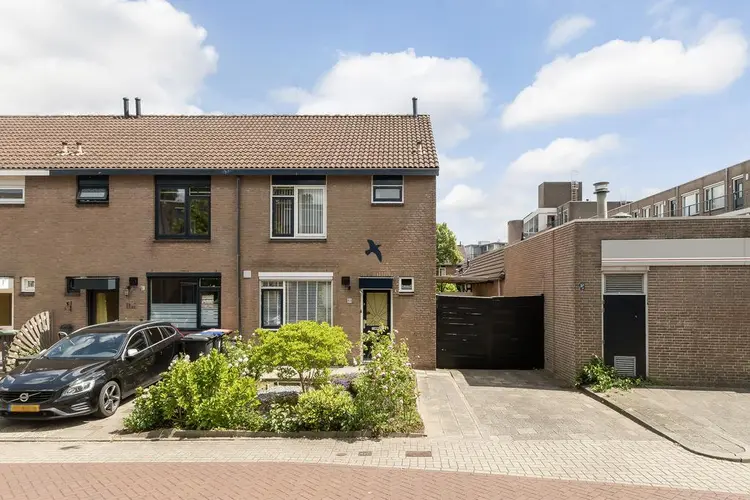 Pearl Buck-erf 83, DORDRECHT