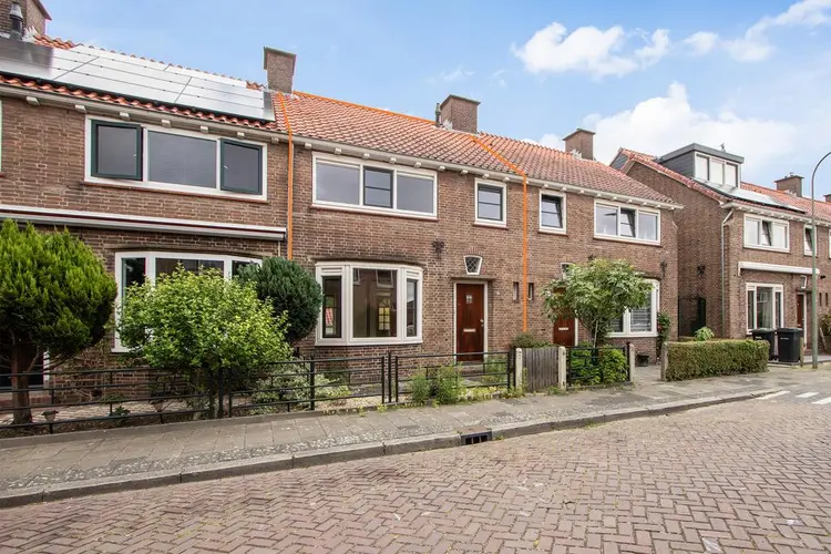 Ernst Casimirstraat 32, DORDRECHT