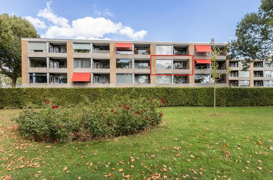 Campanula 82, DORDRECHT (foto 1)