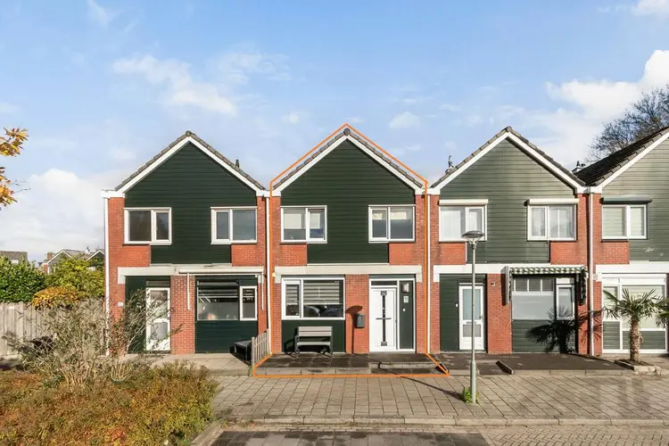Assumburg 94, DORDRECHT