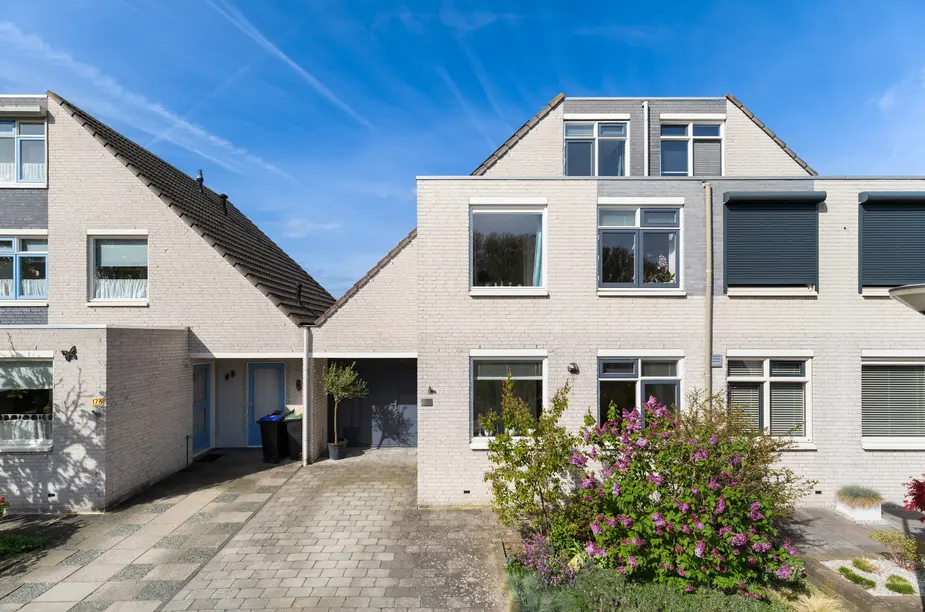 Johanna Naber-erf 177, DORDRECHT (foto 1)