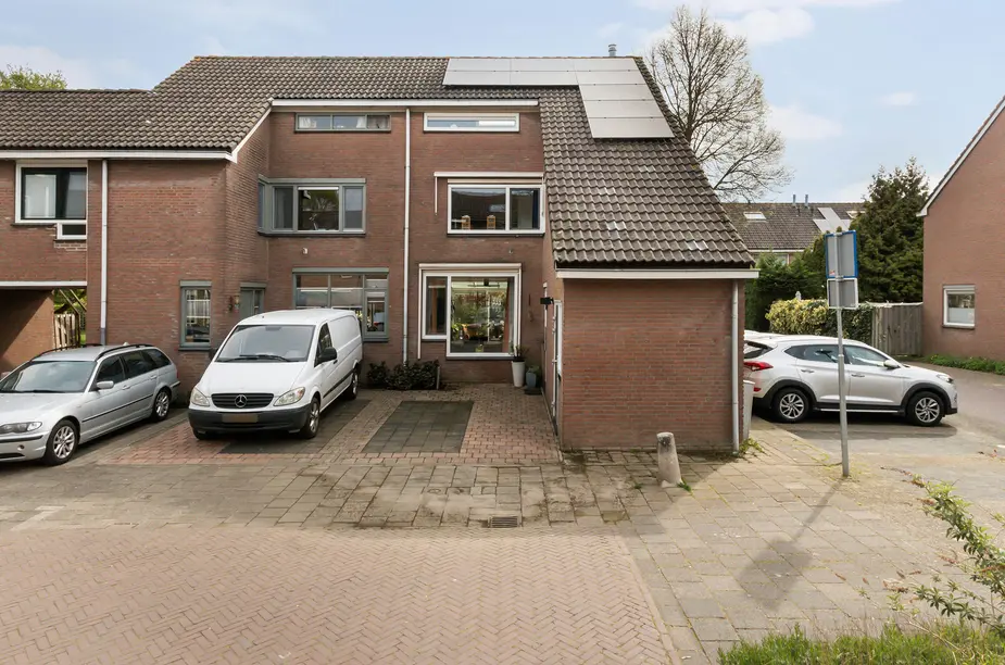 Cannenburg 168, DORDRECHT (foto 1)