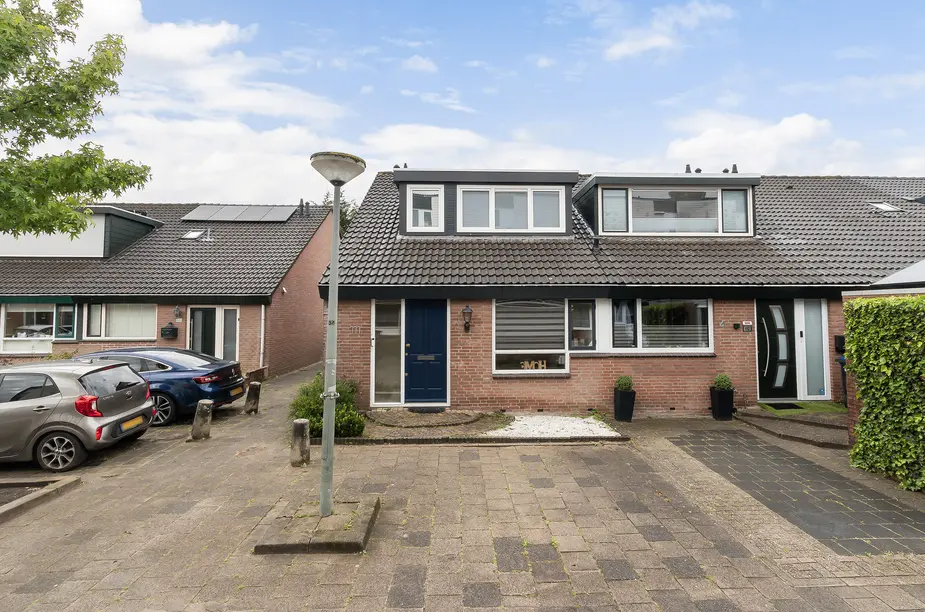 Sandenburg 111, DORDRECHT (foto 1)