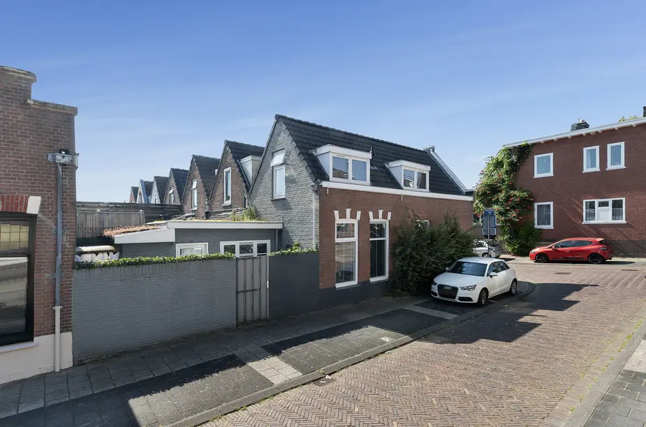 Lombokstraat 2, DORDRECHT (foto 24)