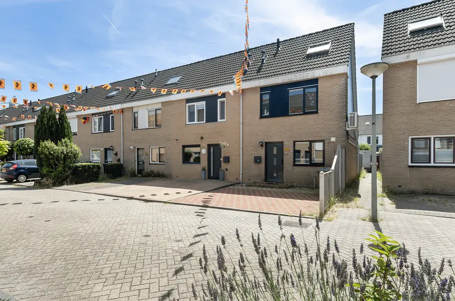 Johanna Naber-erf 378, DORDRECHT (foto 1)