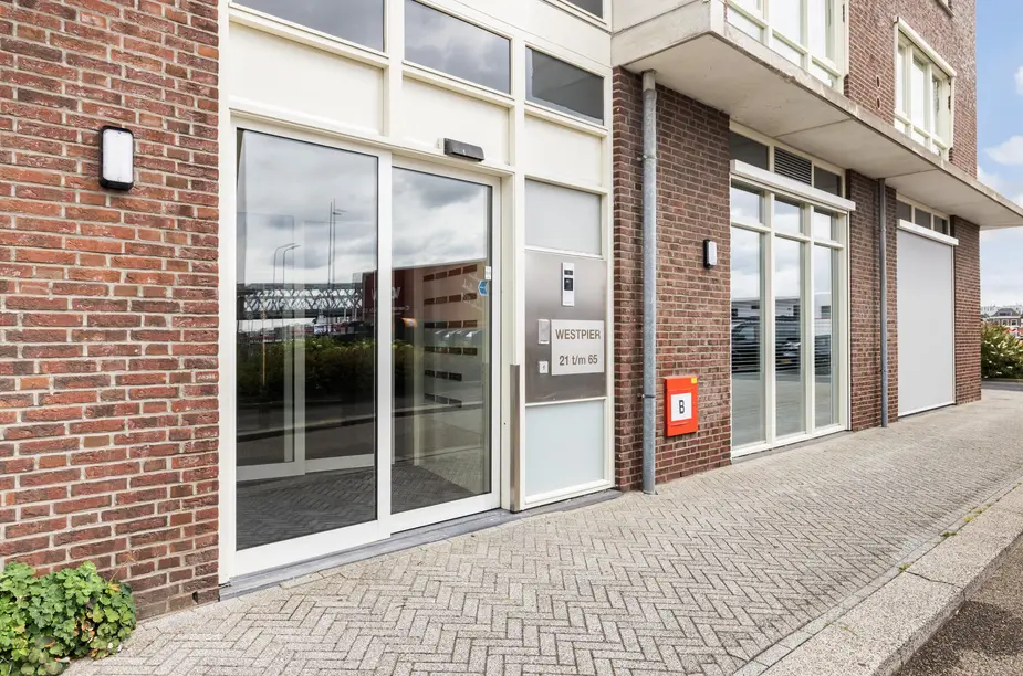 Westpier 63, ZWIJNDRECHT (foto 64)