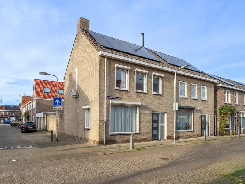 Deken Sandersstraat 33, TILBURG