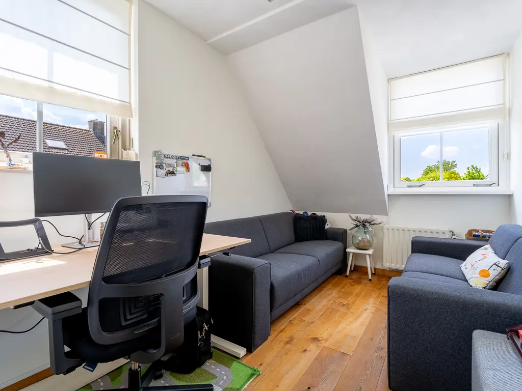 Lobithstraat 25, TILBURG