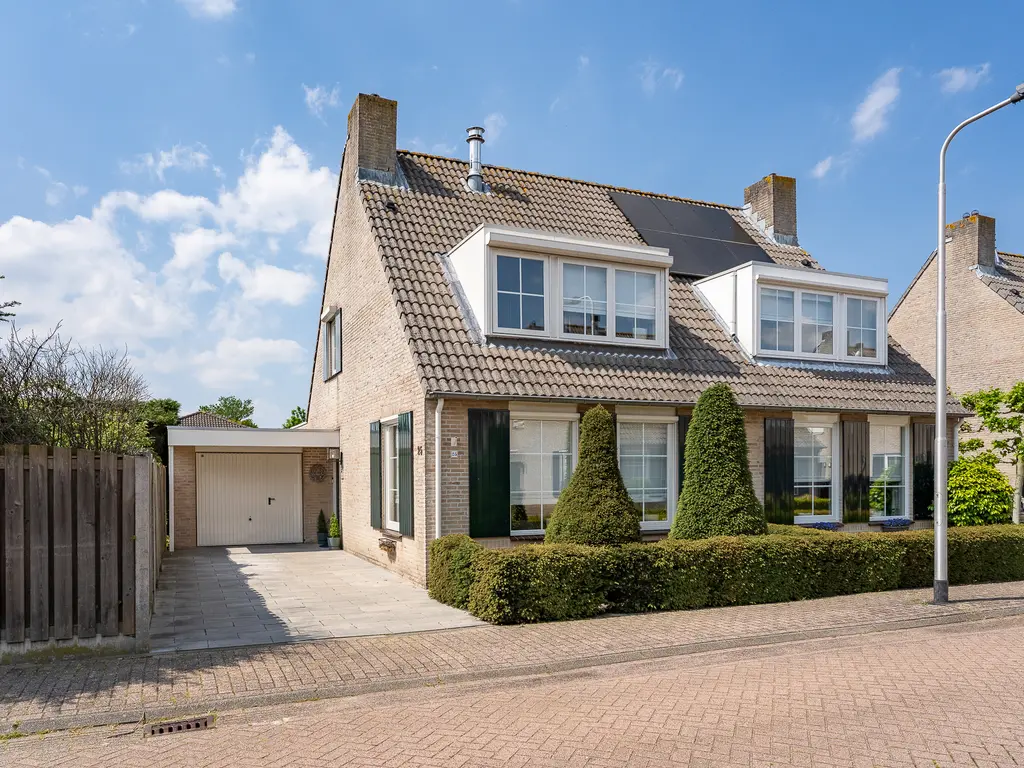 Lobithstraat 25, TILBURG