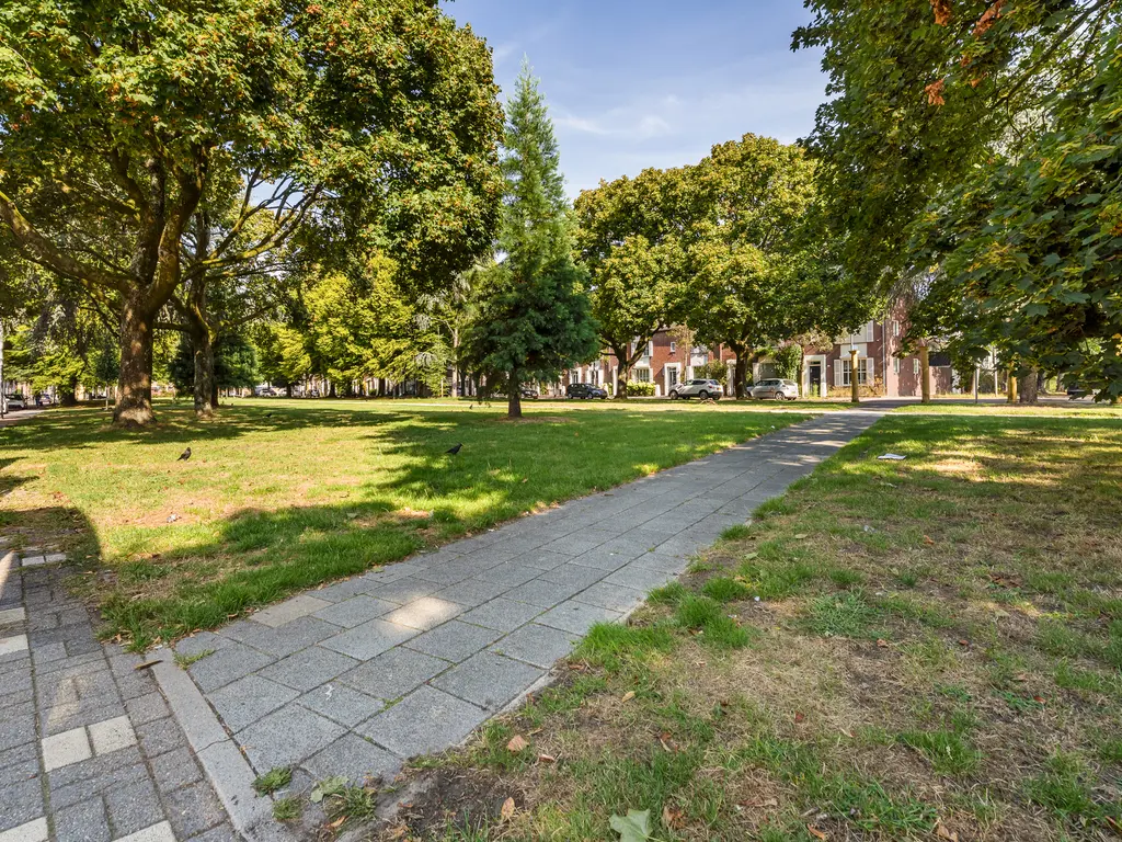 Burgemeester van de Mortelplein 52, TILBURG