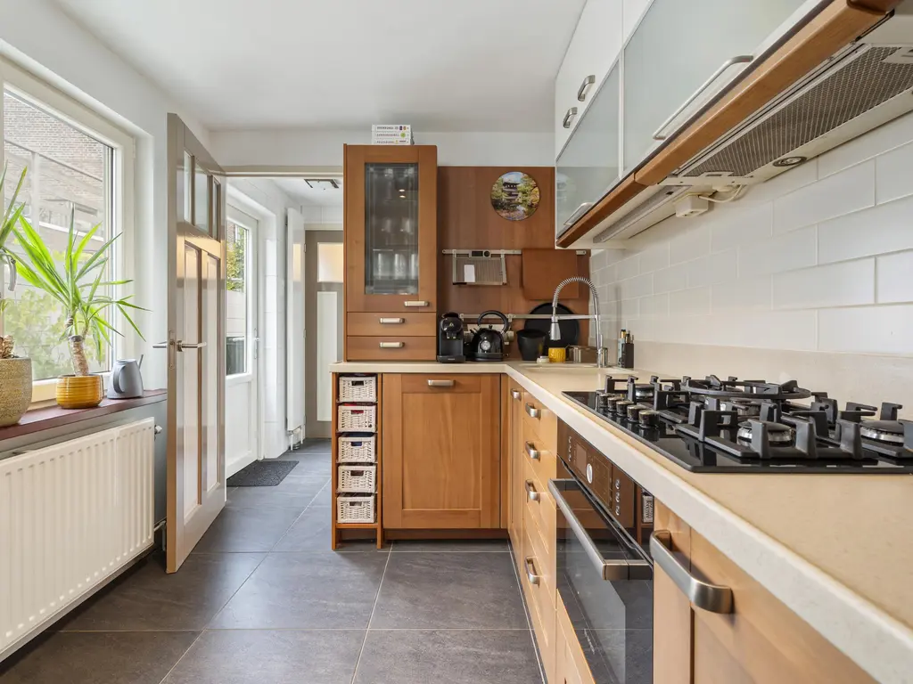 Van Meterenstraat 27, TILBURG