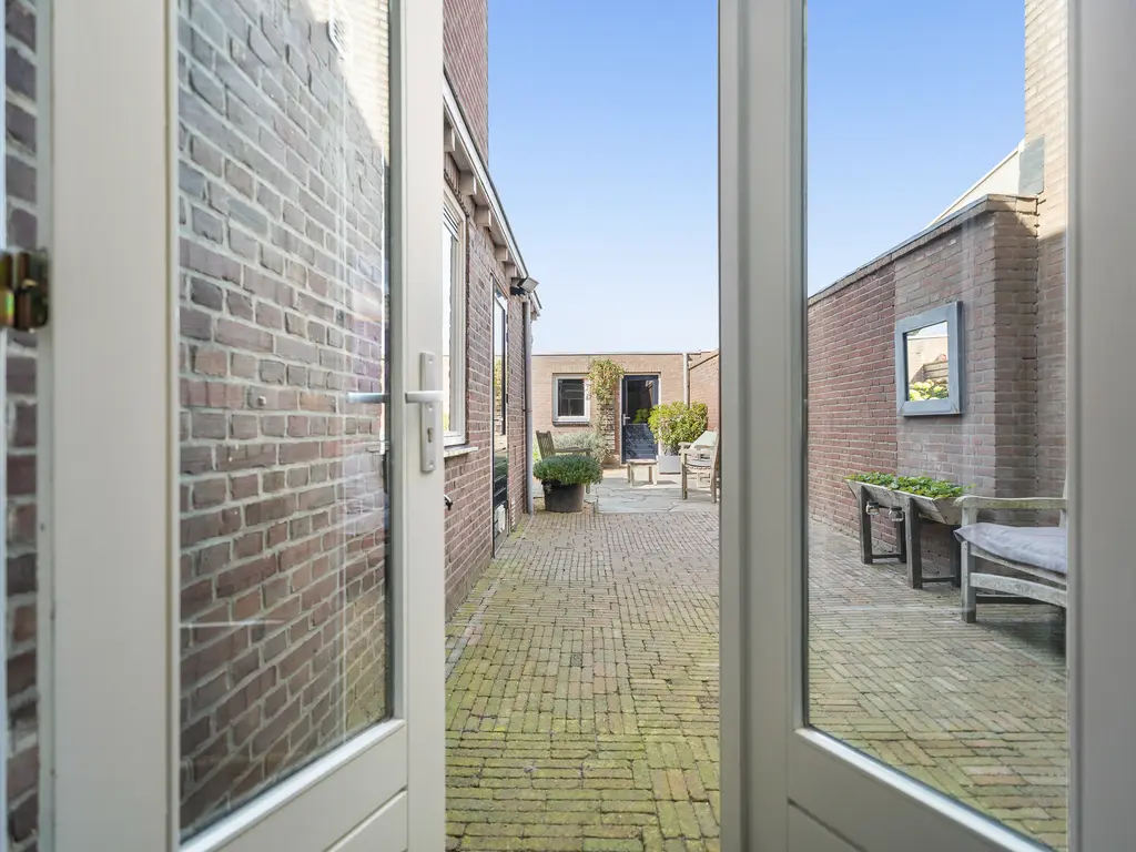 Bisschop Sonniusstraat 9, TILBURG