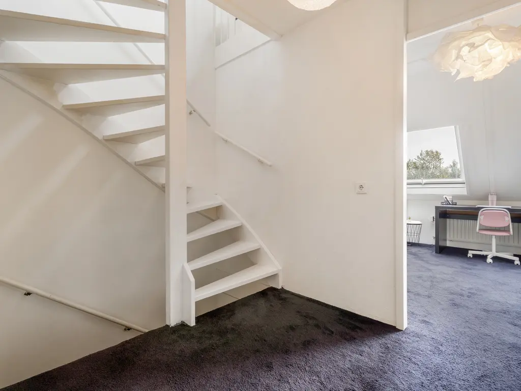 Riethovenerf 18, TILBURG