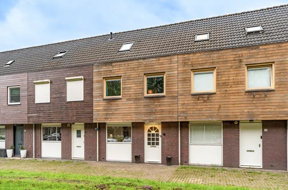 Riethovenerf 18