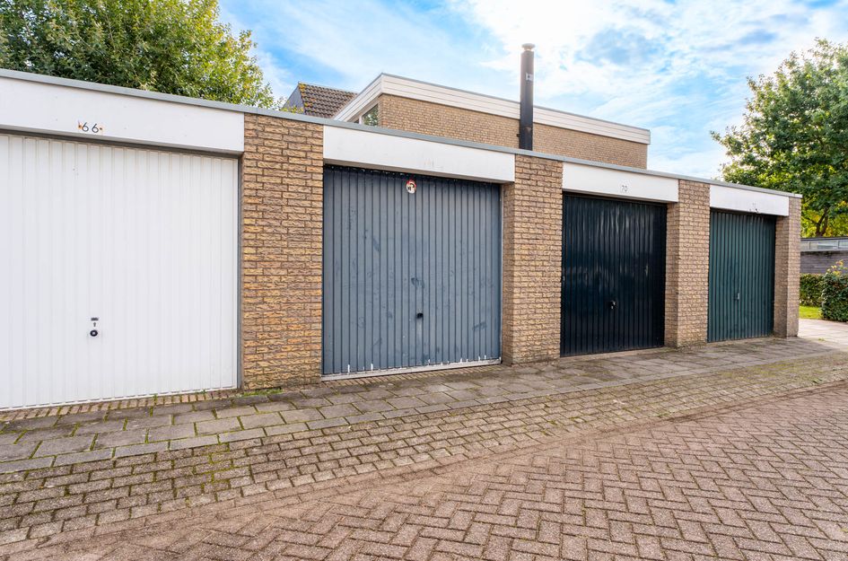 Tussenwoning te koop: Koebergstraat 74, Tilburg