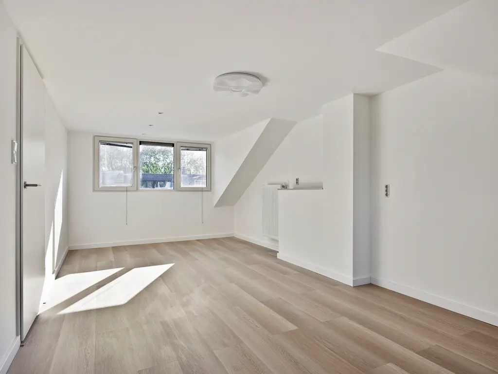 Dennekruid 212, Rotterdam