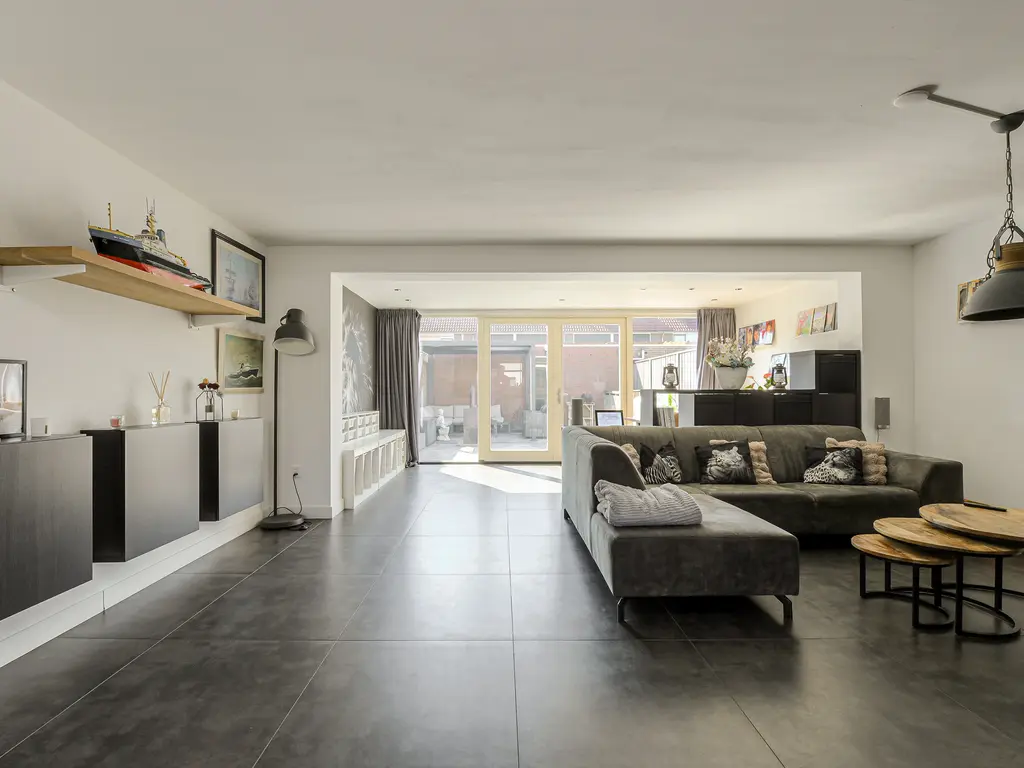 Hooivorkstraat 21, OOSTERHOUT