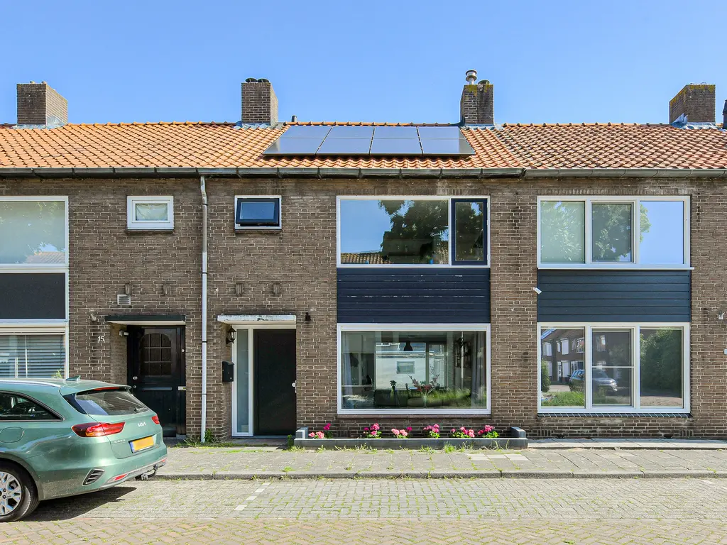 Graaf Albrechtstraat 13, GEERTRUIDENBERG
