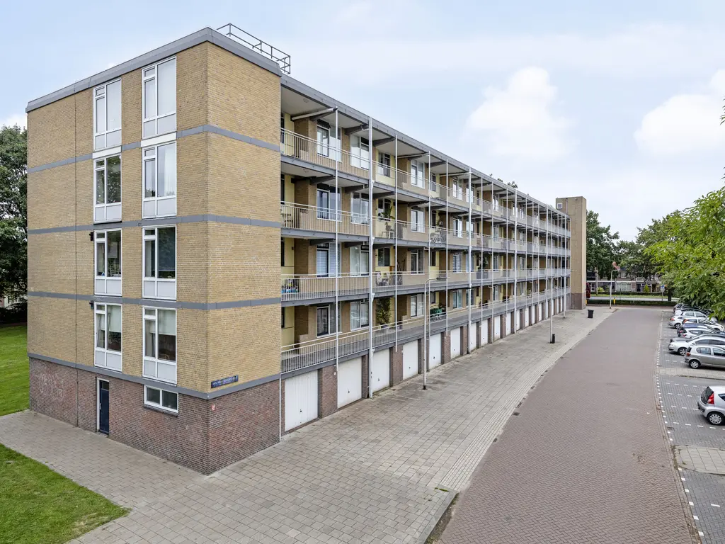 Van Maarseveenstraat 15, TILBURG