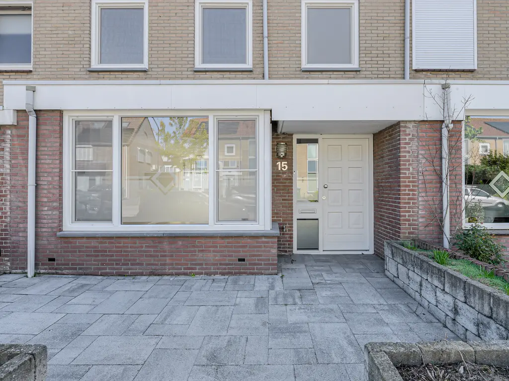 Voltastraat 15, OOSTERHOUT