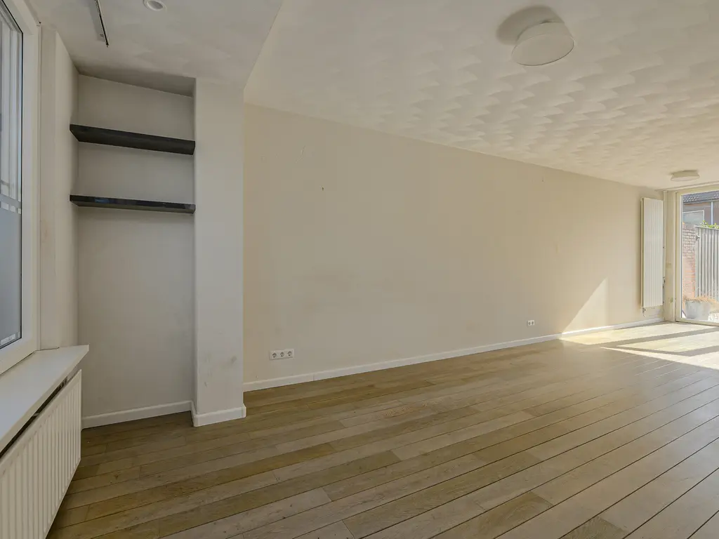 Voltastraat 15, OOSTERHOUT