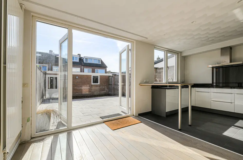 Voltastraat 15