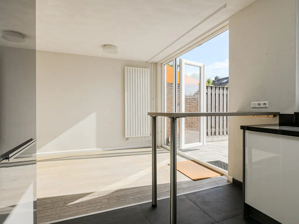 Voltastraat 15, OOSTERHOUT