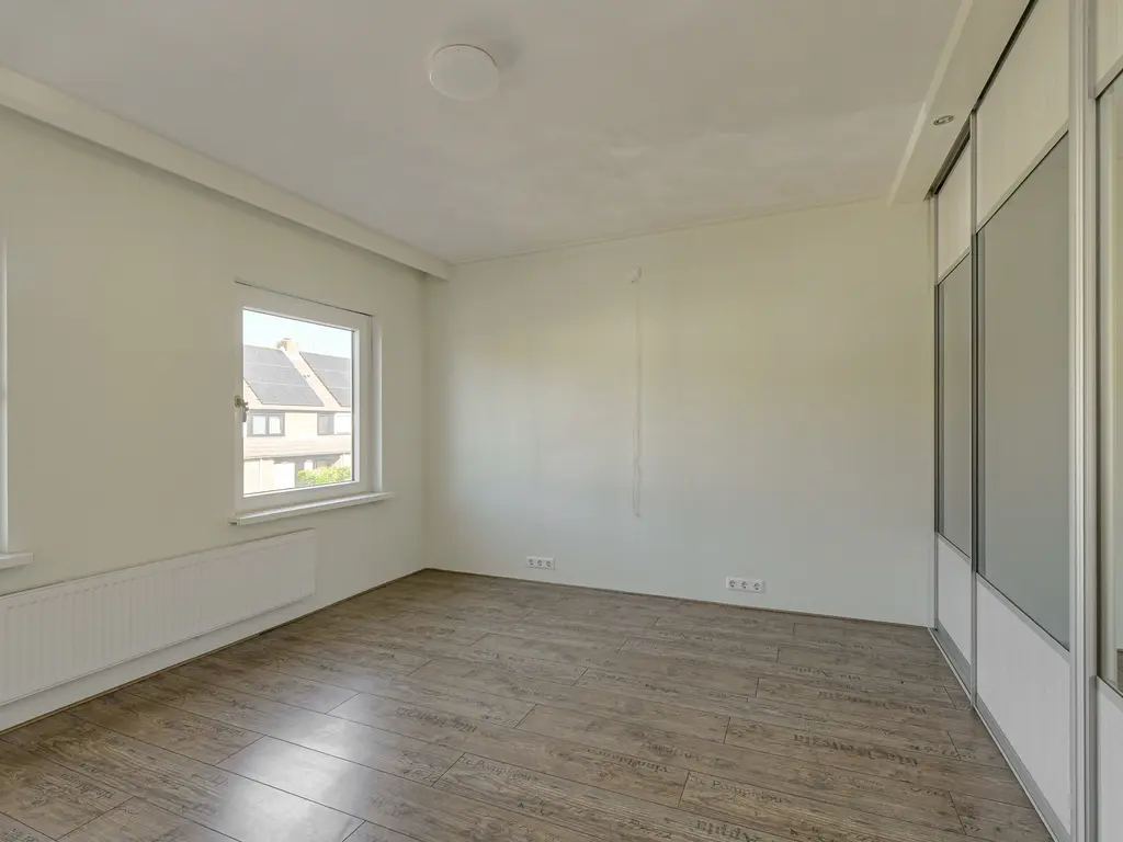 Voltastraat 15, OOSTERHOUT
