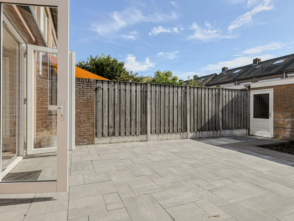 Voltastraat 15, OOSTERHOUT