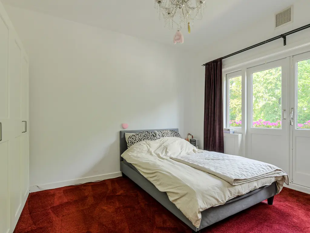 Julianalaan 47, BREDA