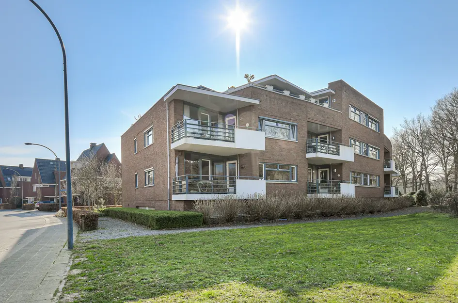Atalantahof 49