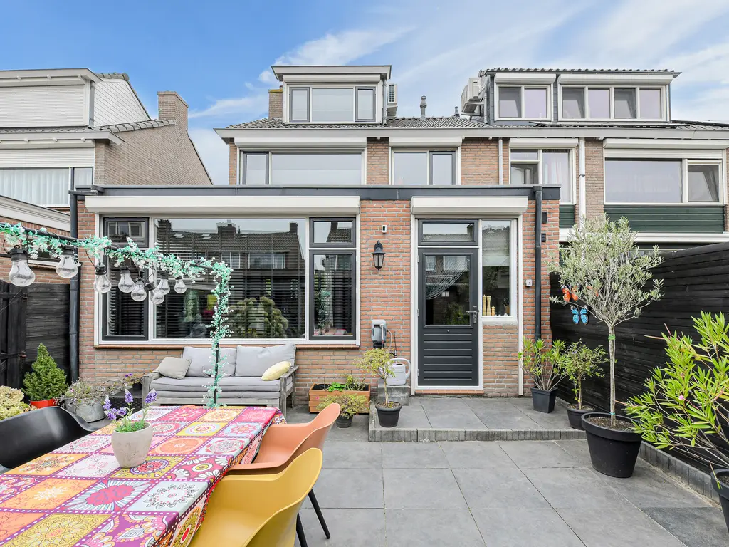 Vijfhoevenlaan 7, RAAMSDONKSVEER