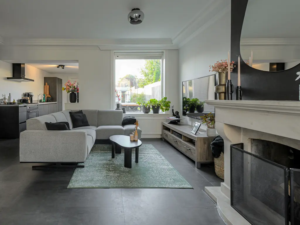 Laanstraat 8, OOSTERHOUT