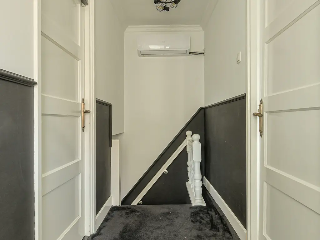 Laanstraat 8, OOSTERHOUT