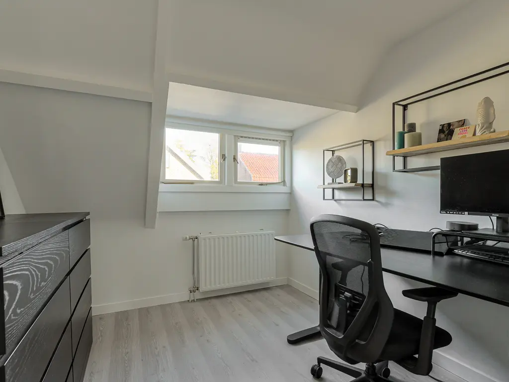 Laanstraat 8, OOSTERHOUT