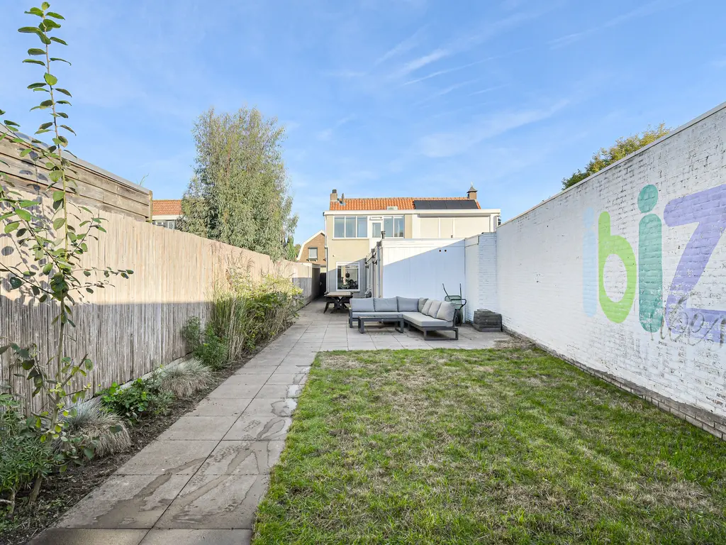 Laanstraat 8, OOSTERHOUT