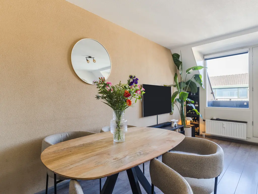 van Tolstraat 4r, BODEGRAVEN