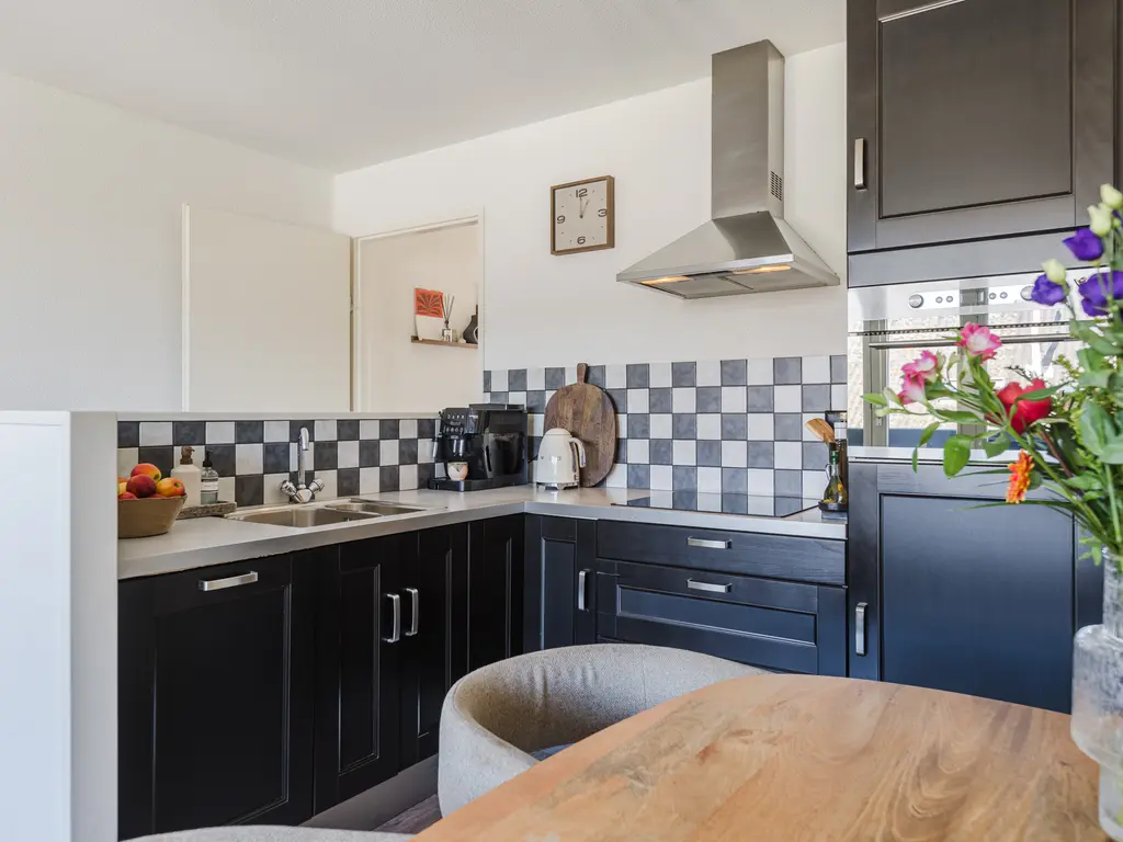 van Tolstraat 4r, BODEGRAVEN