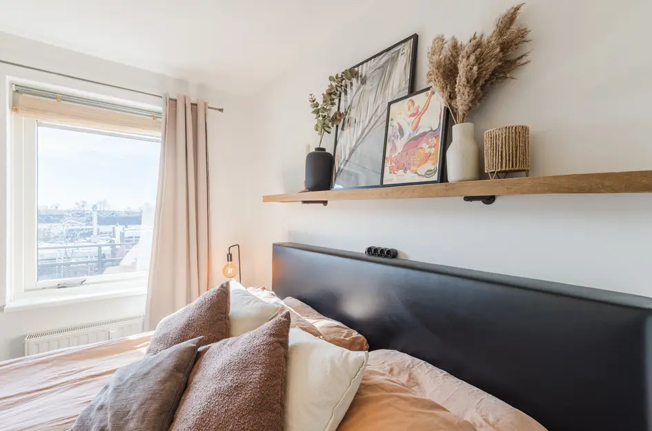 van Tolstraat 4r